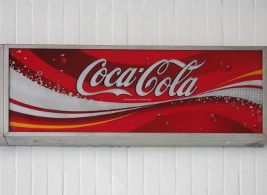 Koeln - Ağu 2019: Coca Cola işareti