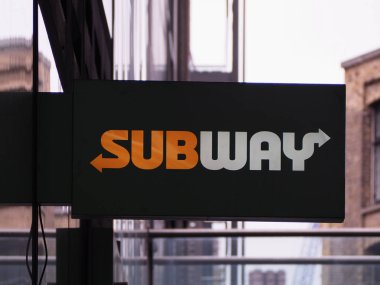 Londra - Eyl 2019: Metro işareti