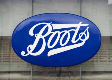 Londra - Eyl 2019: Boots işareti