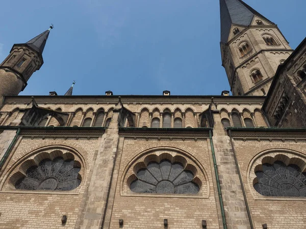 Bonner Muenster (Bonn Minster) basílica iglesia en Bonn —  Fotos de Stock