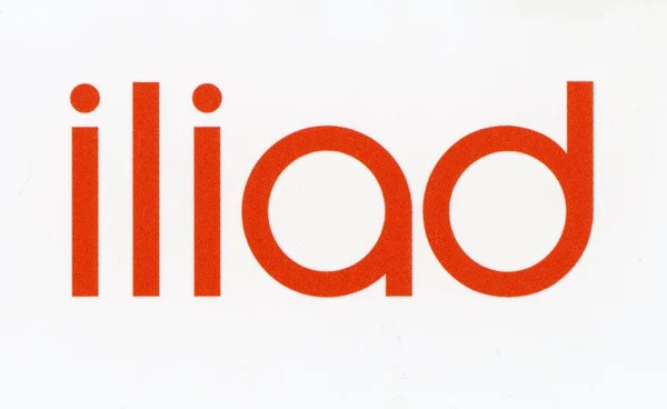 MILANO - OTTO 2019: Firma Iliade — Foto Stock