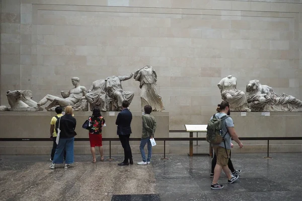 Parthenon sculptures at British Museum in London — Stock Photo, Image