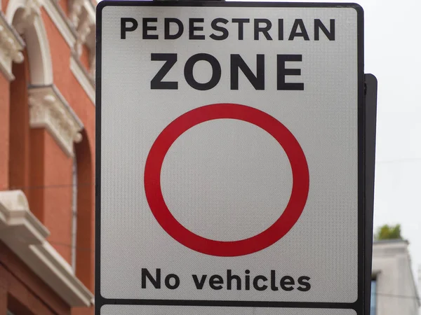 Pedestrian zone no vehicles sign — Stock Photo, Image