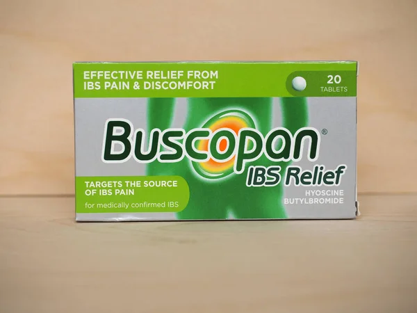 Лондон Великобритания Circa May 2020 Sanofi Buscopan Ibs Relief Tablets — стоковое фото