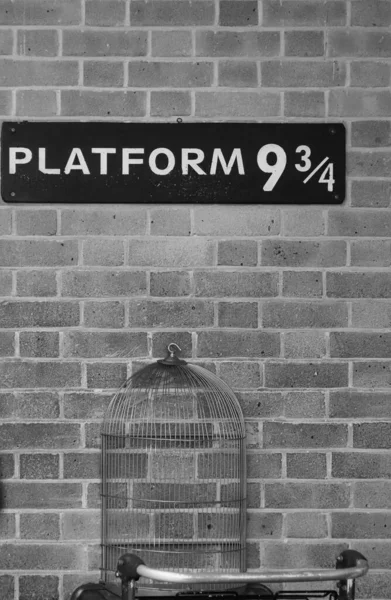 London Storbritannien Circa September 2019 Harry Potter Platform Nio Och — Stockfoto