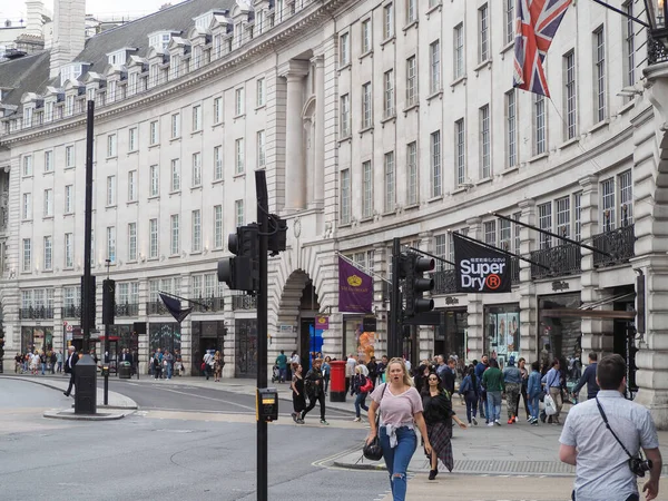 Londres Reino Unido Circa Septembro 2019 Pessoas Crescente Regent Street — Fotografia de Stock