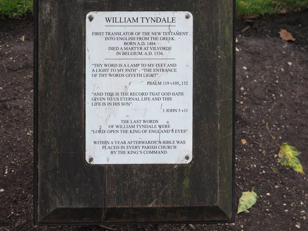 London Storbritannien Circa September 2019 Staty William Tyndale Martyr Första — Stockfoto