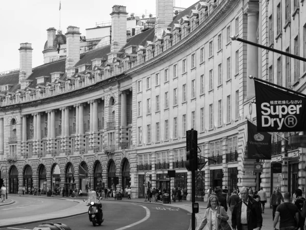 London Storbritannien Circa September 2019 Folk Regent Street Halvmåne Svartvitt — Stockfoto