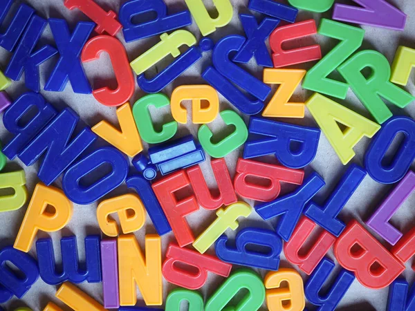 Magnetische Letters Van Het Britse Alfabet Willekeurige Positie — Stockfoto