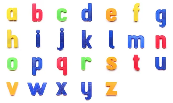 Plastikowe Małe Litery Magnetyczne Brytyjskiego Alfabetu — Zdjęcie stockowe