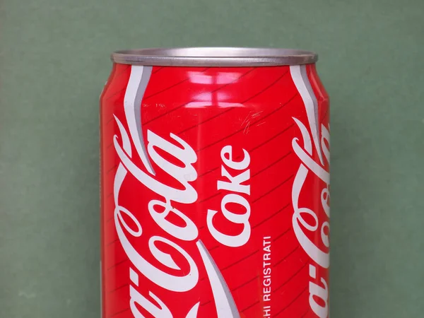 Atlanta Circa Mayo 2020 Lata Coca Cola —  Fotos de Stock
