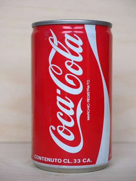 Atlanta Usa Circa May 2020 Coca Cola Tin Can — стокове фото