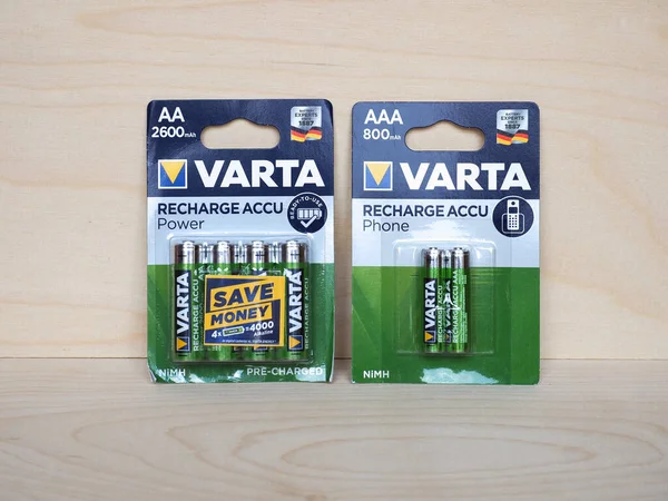 Hannover Allemagne Circa Mai 2020 Boîte Batteries Rechargeables Varta — Photo