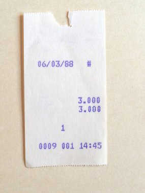Nokta matriks yazıcı ile basılmış klasik mağaza müşteri makbuzu