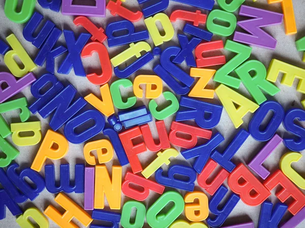 Letras Magnéticas Alfabeto Britânico Posição Aleatória — Fotografia de Stock