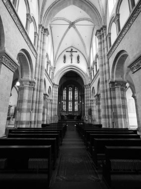 KOELN, GERMANY - CIRCA AĞUSTOS 2019: St Andreas Romanesk Bazilikası