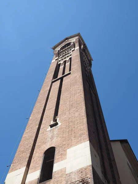 意大利都灵Chiesa San Giuseppe教堂的尖塔 — 图库照片