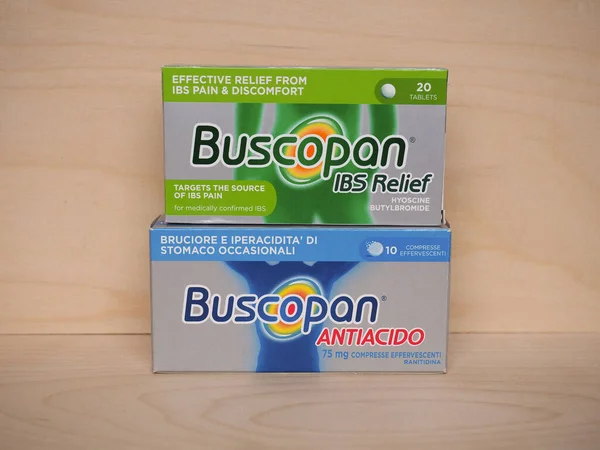 Лондон Великобритания Circa May 2020 Sanofi Buscopan Ibs Relief Tablets — стоковое фото