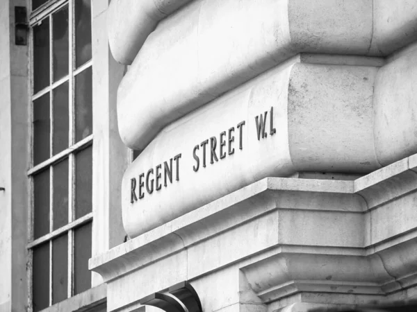 London Storbritannien Circa September 2019 Folk Regent Street Svartvitt — Stockfoto