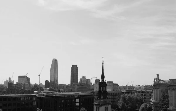 London Ngiltere Circa September 2019 Siyah Beyaz Gökyüzü Londra Şehri — Stok fotoğraf