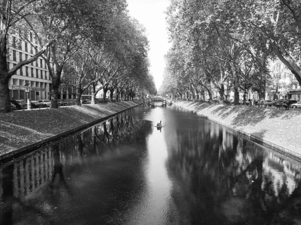 Duesseldorf Alemania Circa Agosto 2019 Canal Stadtgraben Que Significa Foso —  Fotos de Stock
