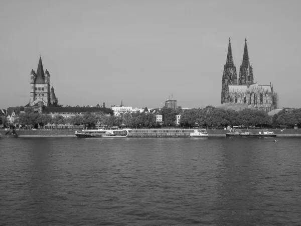 Koeln Tyskland Circa August 2019 Altstadt Betyder Gamla Stan Svartvitt — Stockfoto