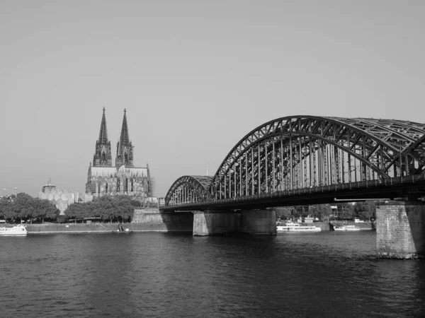 Köln Circa August 2019 Kölner Dom Sankt Petrus Und Hohenzollernbrücke — Stockfoto