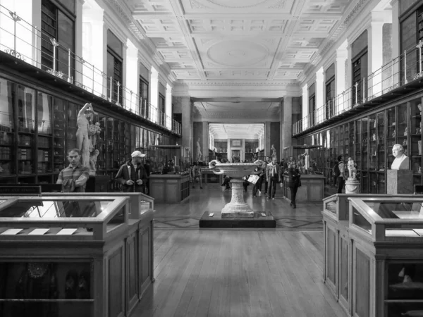 Londen Circa September 2019 Verlichtingsgalerij Het British Museum Zwart Wit — Stockfoto