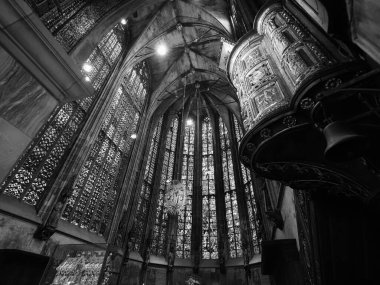 AACHEN, ALMANY - CIRCA AĞUSTOS 2019: Aachener Dom Katedrali 'ndeki Şarlman Palatine Şapeli