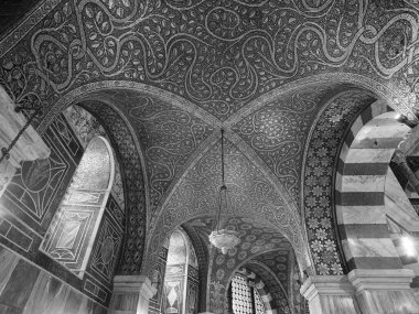 AACHEN, ALMANY - CIRCA AĞUSTOS 2019: Aachener Dom Katedrali 'ndeki Şarlman Palatine Şapeli