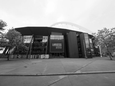 KOELN, GERMANY - CIRCA AUGust 2019: Koelnmesse (anlamı Köln Ticaret Fuarı) siyah beyaz