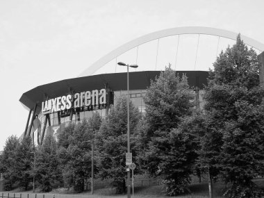 KOELN, GERMANY - CIRCA AUGust 2019: Koelnmesse (anlamı Köln Ticaret Fuarı) siyah beyaz