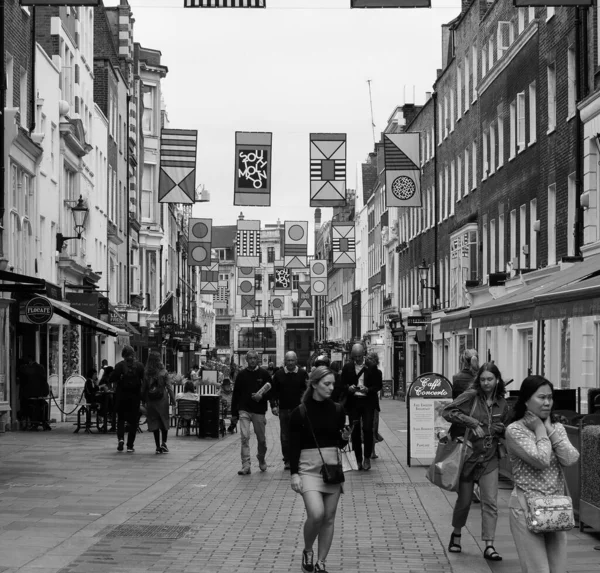 London Circa September 2019 Menschen Der Innenstadt Schwarz Weiß — Stockfoto