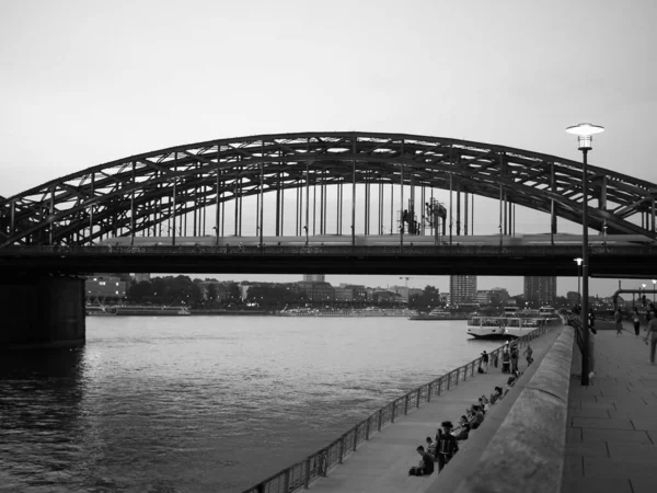 Koeln Duitsland Circa August 2019 Hohenzollernbruecke Hohenzollern Brug Rijn Zwart — Stockfoto