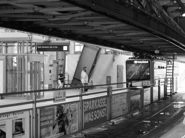 Wuppertal Germany Circa August 2019 Wuppertaler Schwebebahn Anlamı Wuppertal Askılık — Stok fotoğraf