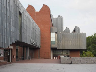 KOELN, GERMANY - CIRCA AĞUSTOS 2019: 20. ve 21. yüzyıl sanatı Ludwig Müzesi