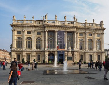 TURIN, İtalya - CIRCA ECTOBER 2019: Palazzo Madama Royal Palace, Piazza Castello