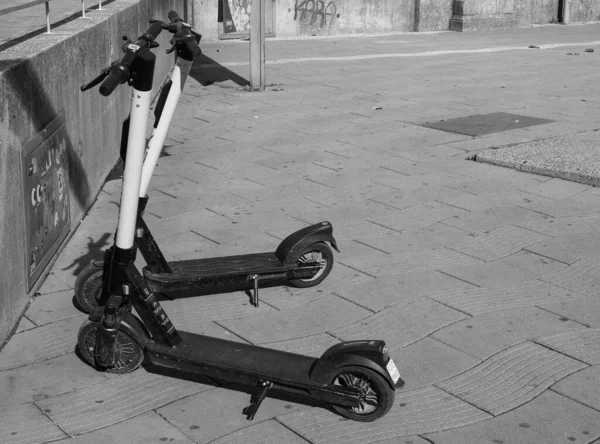 Duesseldorf Germany Circa August 2019 Electric Kick Scooter Black White — Stock Photo, Image