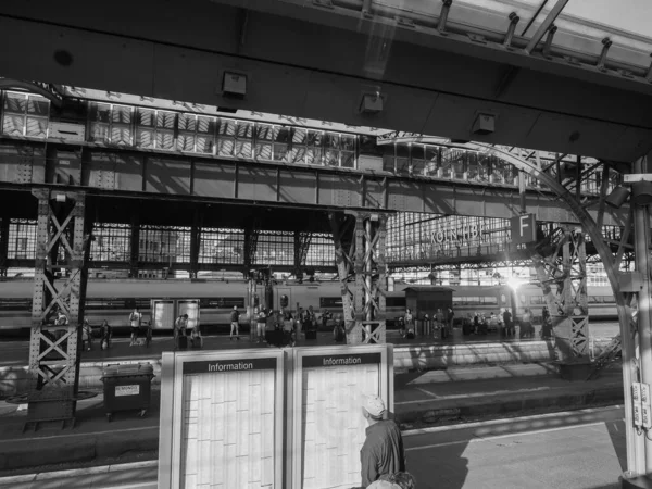 Koeln Germany Circa August 2019 Hauptbahnhof 意为中央车站 黑白相间 — 图库照片