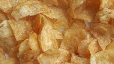 Cips namı diğer patates cipsi.