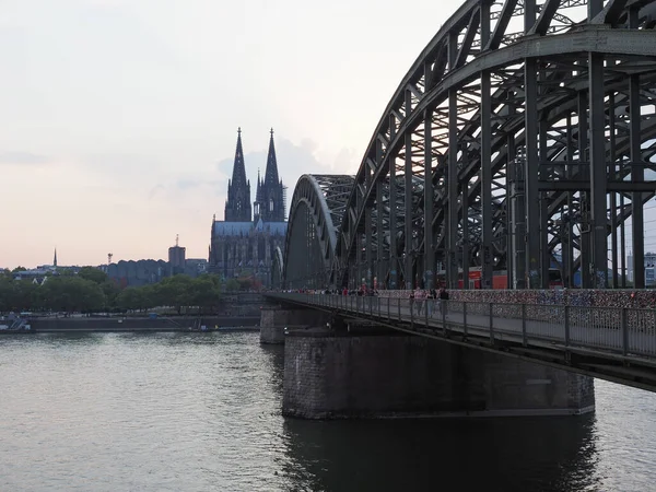 Koeln Duitsland Circa August 2019 Hohenzollernbruecke Hohenzollern Brug Rijn — Stockfoto