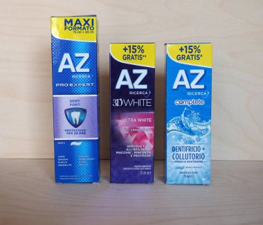 MİLAN, İTALYA - CRCA HAZİRAN 2020: AZ diş geçişi