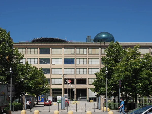 Turín Italia Circa Junio 2020 Fábrica Automóviles Lingotto Fiat Hacia — Foto de Stock