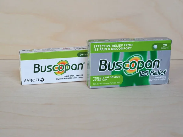 Лондон Великобритания Circa October 2020 Sanofi Buscopan Ibs Relief Tablets — стоковое фото