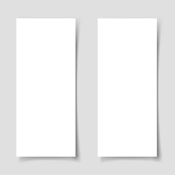 Мок-ап двух узких вертикальных флаеров — стоковый вектор