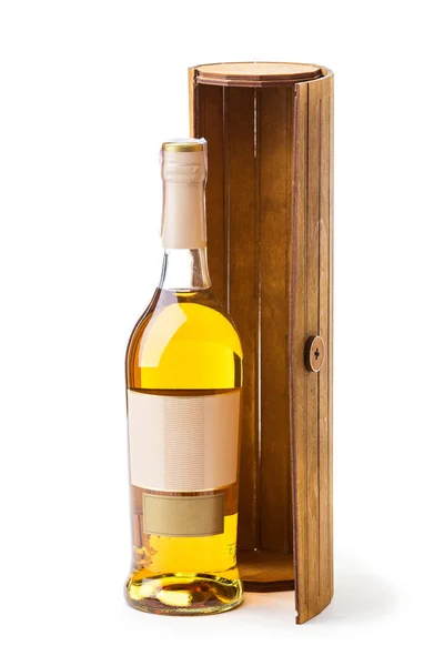Garrafa Vinho Branco Caixa Madeira Sobre Fundo Branco — Fotografia de Stock