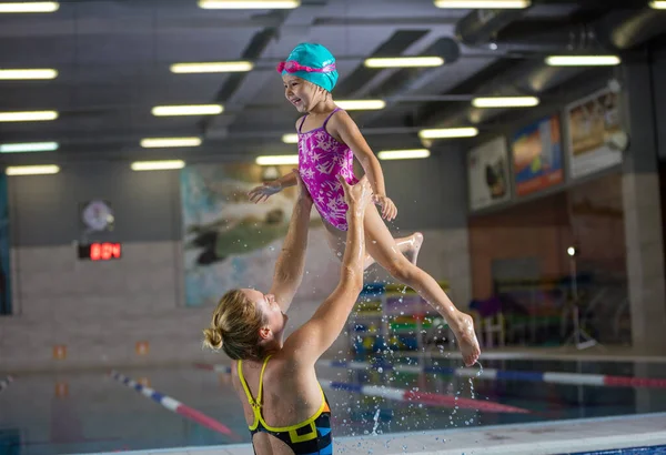 Young Mother Instructor Preschool Girl Having Fun Indoor Swimming Pool — Stock Photo, Image