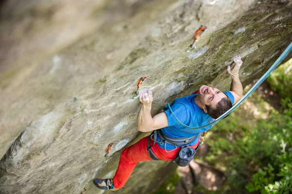 Rock Climber Challenging Route Gripping Small Handholds View — Stock Photo, Image