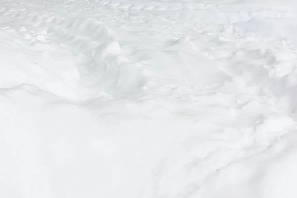 Texturou Čerstvý Bílý Sníh Lila Odstínu Jako Pozadí — Stock fotografie