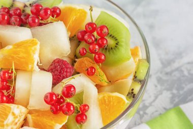 Meyve Salatası Plastik Kupa İçin Taze Malzeme